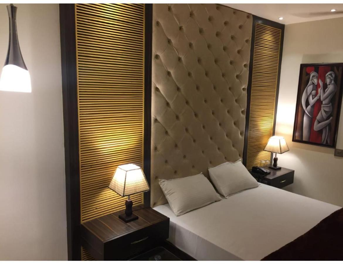 Hotel The Royal, Sehore Exterior foto